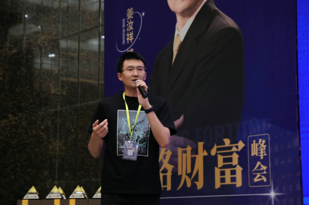 ����ؔ����� | ��С��I����֮��현ݶ����c����ͬ��