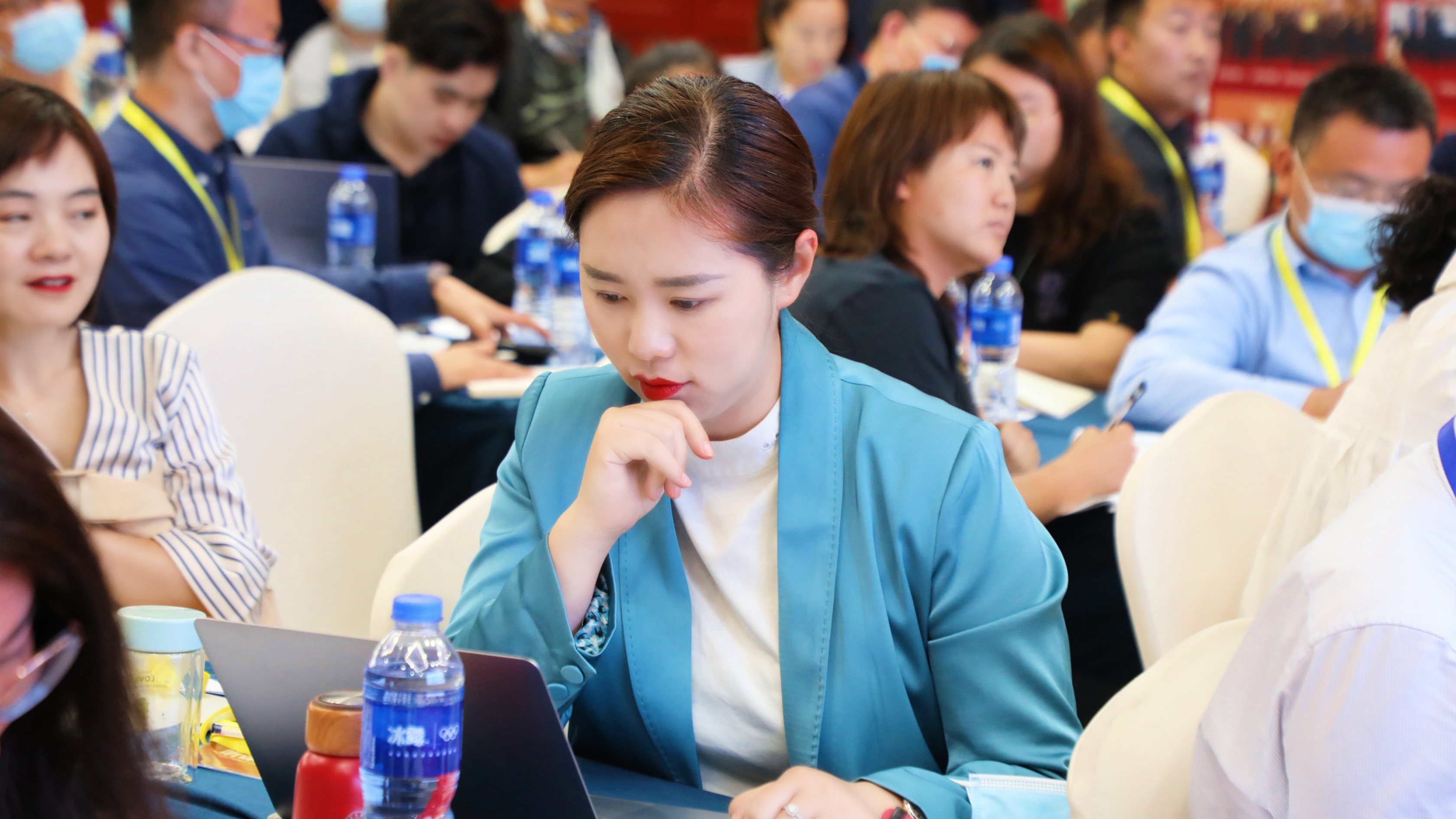 �ə�(qu��n)���������I(y��)�L�ڷ�(w��n)���l(f��)չ�ġ�������