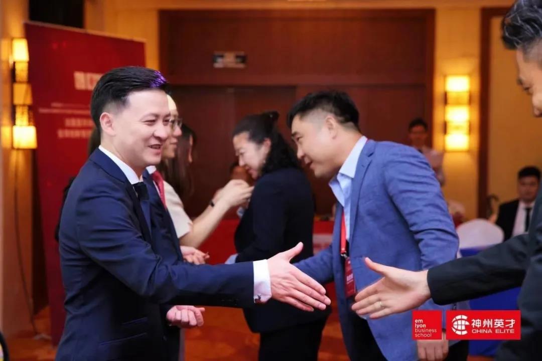 �ĵ�һ�ι��I(y��)���������Ĵι��I(y��)������������ʽ�l(f��)����ʲô׃����