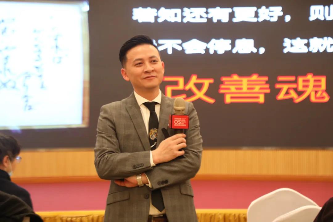 ����I�Ļ��������ϵ�y����������ͬ������I�Ļ������Fͻ������