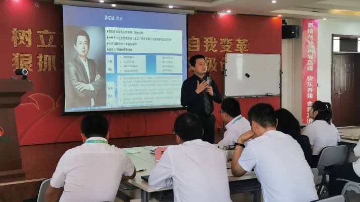 ����Ӣ�������r�I�a�I�����^��I-���r���F�_չOKR��ԃ������Ӗ