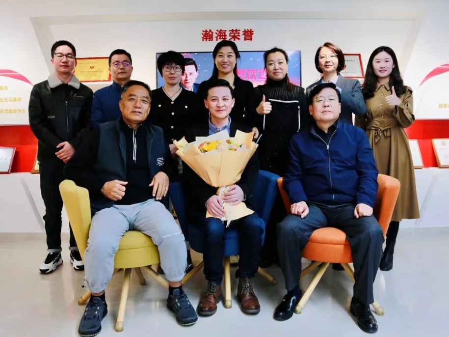 �����d�t�����d | ����Ӣ�ż��F���ý���ʿ������I�M�С�2024�D���c����ԡ����}��ӑ 